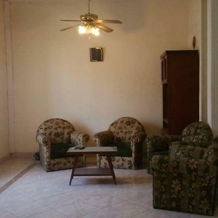 Elegant Heliopolis, Studio-Apartment Kairó Kültér fotó