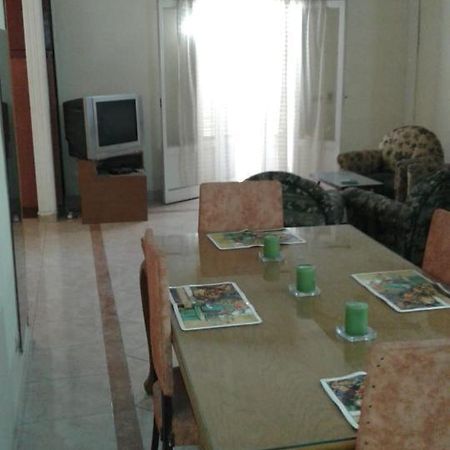 Elegant Heliopolis, Studio-Apartment Kairó Kültér fotó